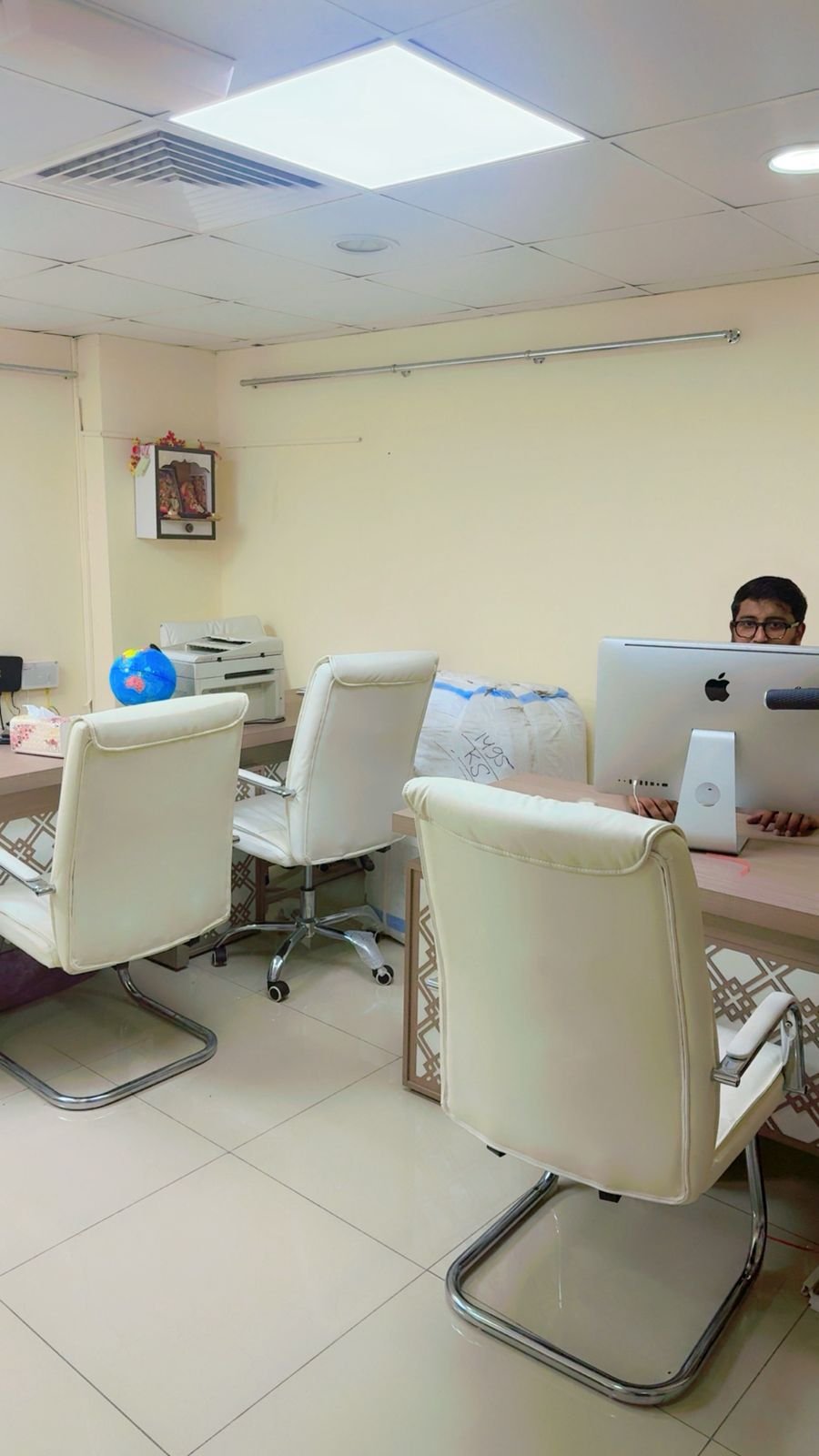 Kamlesh Electronics Office View 8